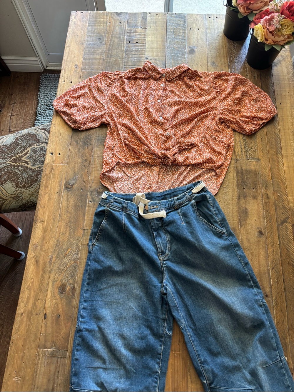 Pilcro Medium Blue Ankle Crop Jeans and Tie Top